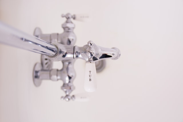 Pipes & Taps